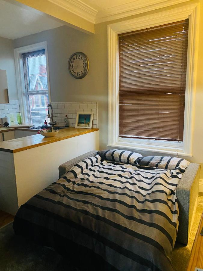 1 Bedroom Spacious Apartment Lytham St Annes Exterior foto