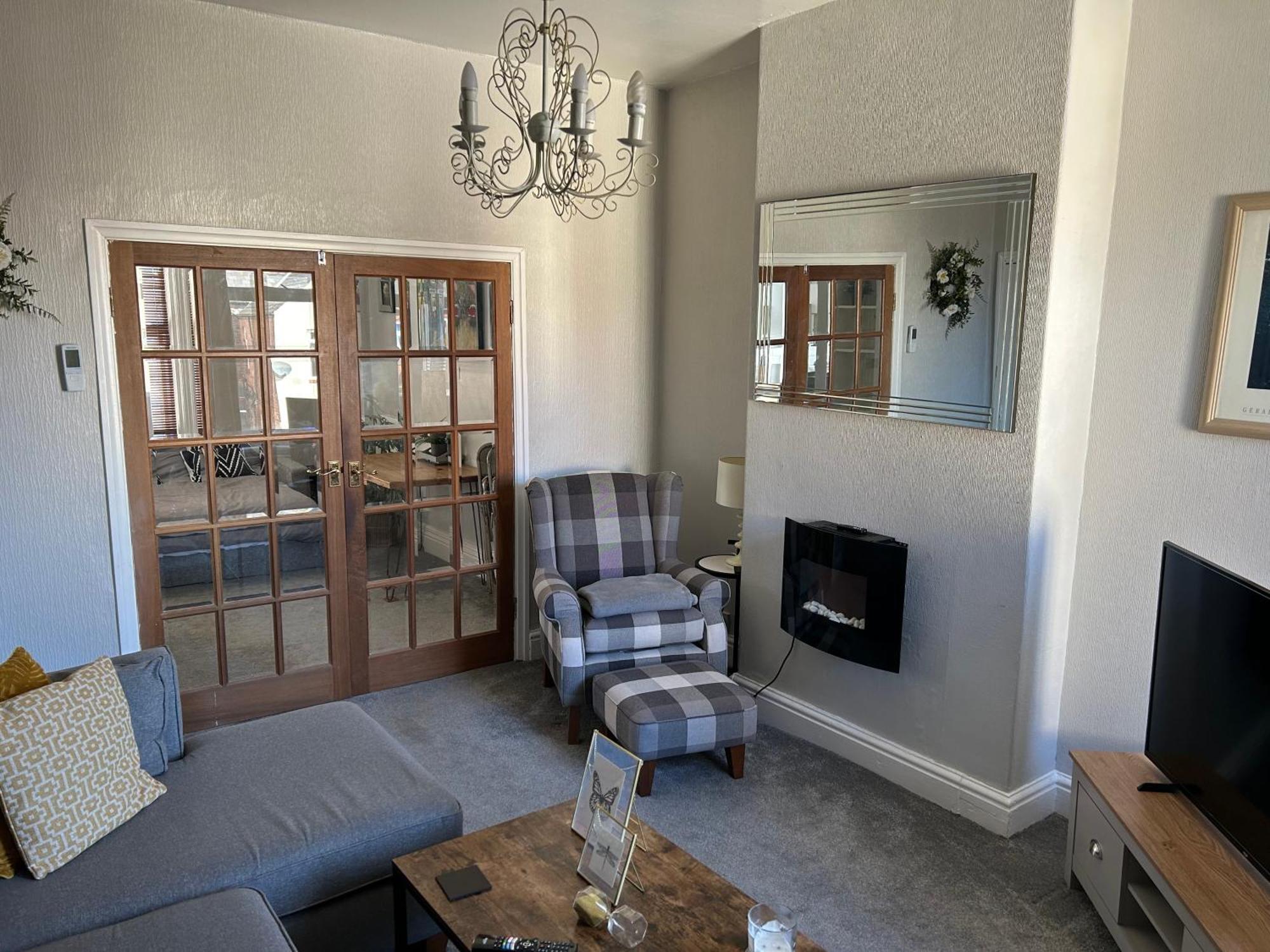 1 Bedroom Spacious Apartment Lytham St Annes Exterior foto